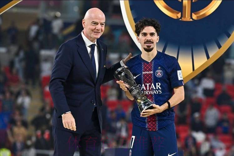 马卡:皇马明夏有意签下维蒂尼亚 球员身价近一亿 马卡:皇马明夏有意签下维蒂尼亚 球员身价近一亿